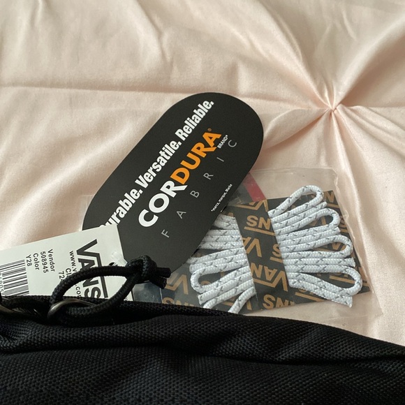 Vans Crossbody Bag - Picture 3 of 5